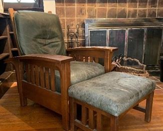 Oak & Leather Arts and Crafts "style" Morris Chair