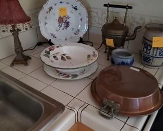 estate 9 items on counter