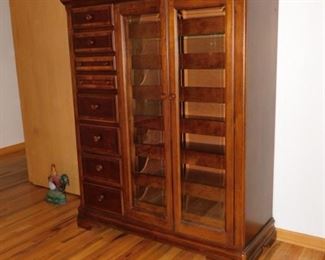 Alexander-Julian home collection - wardrobe