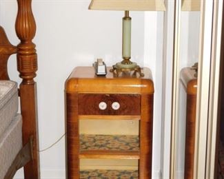 End table- Antique Tiger Oak 4pc. Bedroom set