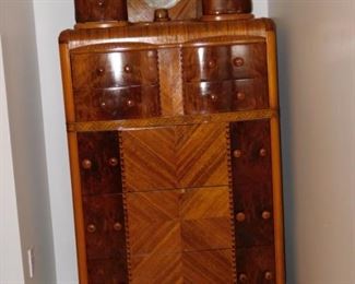 Highboy - Antique Tiger Oak 4pc. Bedroom set