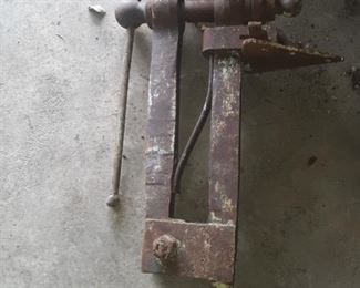 Antique Black smith Leg vice 