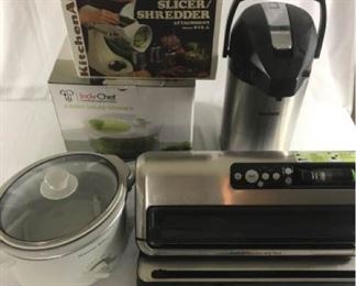 5 kitchen appliances https://ctbids.com/#!/description/share/340712