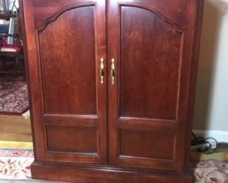 Entertainment Center https://ctbids.com/#!/description/share/340721