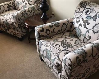 Decorative Ashley Furniture chairs https://ctbids.com/#!/description/share/340732