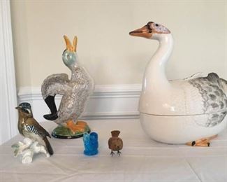 Porcelain Goose and Duck Items Along with Other Cute Bird Decorations https://ctbids.com/#!/description/share/340942