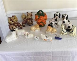 Porcelain Figurines of Animals https://ctbids.com/#!/description/share/340943