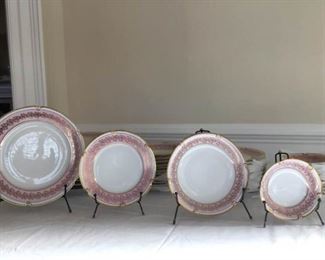Gorgeous 48 Piece China Winterling Bavaria https://ctbids.com/#!/description/share/340949