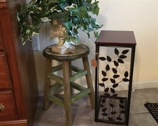 Small accent table and stool 