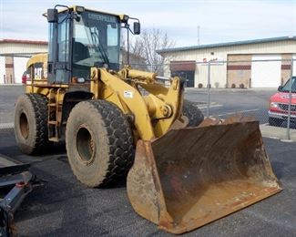 2004 Caterpillar #924GZ Front End Wheel Loader, PIN# CAT0924GTRTA00259
