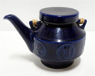 Wako Ceramic Tea Pot With Rattan Handle