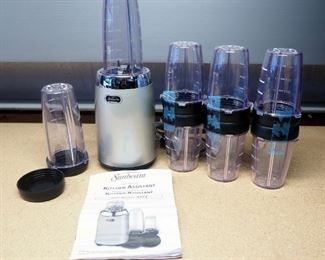 Sunbeam Kitchen Assistant Blender/ Coffee Mill Model 2774, Includes 2 Sizes Of Chopping Containers, And Manual
