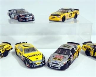 1:24 Diecast Matt Kenseth #17 DeWalt Total Qty 6, One Autographed