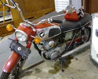 1968 Honda CD 175 E
motorcycle
