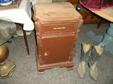 MAH. ACANTHUS CARBED NITE STAND. wILL DEFINITELY SELL THIS SALE.