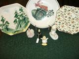 Dail Pitman ictagional, pie birds, Williams Sonoma spagetti bowl, Sq. Chintz plate, Precious Moments, Dresden lady.