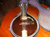 Pat. dated 1906 Gibson Flat Mandolin & original hard case in very good condition