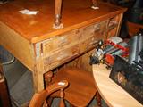 OAK DRAFTSMAN DESK, NEEDS DRAWER.