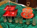 2 XMAS RED 2 TIER THINGYS.