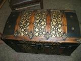 KILLER CAMELBACK RESTORED TRUNK. CK. OUT THE DETAILING ON TOP. NOTE THE SMALL DECORATIONS ON EITHER SIDE OF THE TOP!