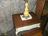 THERE'S A PAIR OF THESE TABLES & A PAIR OF LAMPS THAT WERE ON THE TABLES IN THE HOUSE 7 THEY LOOKED GOOD IN THE HOUSE.