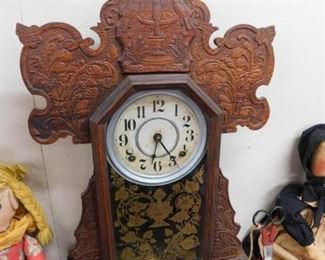 Nice Old Decorated Oak Mantle Clock(Working)