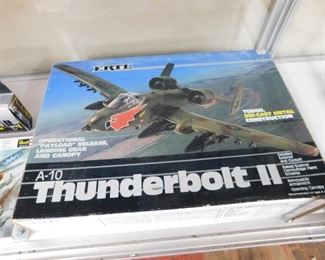 Large A-10 Thuderbolt Ertl Model Kit  