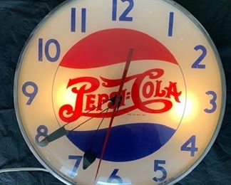 1940's Pepsi Cola Double Dot Clock(Telechron)