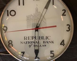 1950's Republic National Bank of Dallas Clock(Telechron)