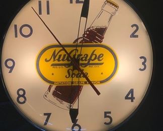 1950's NuGrape Soda Clock(Telechron)
