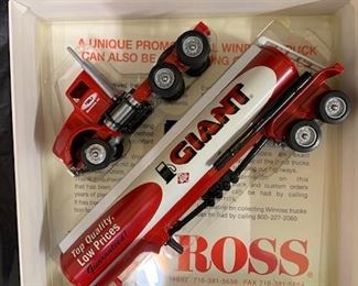 1990's Winross "Giant" Gas Tanker(MIB)