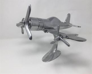Retro Plane Model - Tabletop Sized https://ctbids.com/#!/description/share/338600