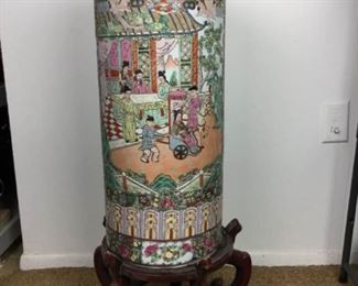 Large Asian Style Floor Vase on Stand https://ctbids.com/#!/description/share/339155