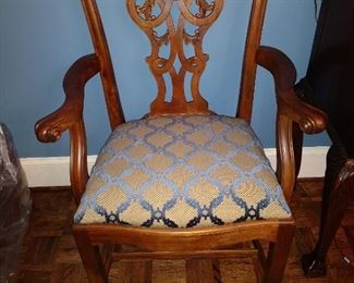 10 Henredon Chippendale Dining Chairs.  2 with arms.  All 10 sold as set