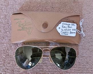 Vintage B&L Ray Ban Gold Filled Classic Green Sunglasses with case! 