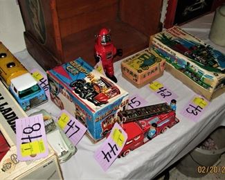 vintage tin toys and robot