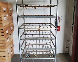 Metal Bread Rack
Measures approx 27" x 26" x 66"