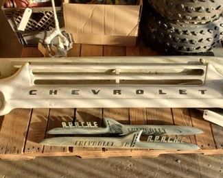 Chevrolet Apache 32 Bumper and Emblems
Chevrolet Apache 32 Bumper and Emblems
