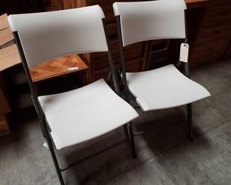 2 Lifetime Folding Chairs
2 Lifetime Folding Chairs