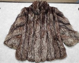 Roberts San Francisco Fur Coat
Size unknown