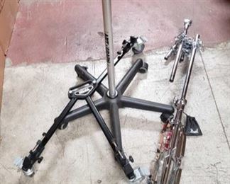 Pearl Combination Stand, Music Stand and Dolica Base
Pearl Combination Stand, Music Stand and Dolica Base
