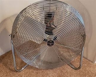 20 in. Patton Metal Fan ~ 3 speed ~ Works