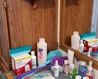 Lot of Bathroom Contents