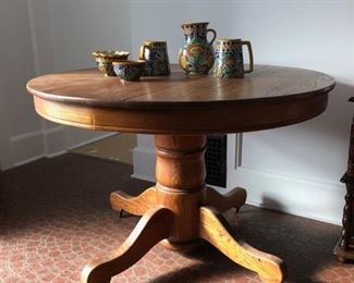 Beautiful round oak table.