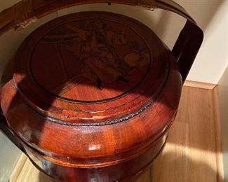 Asian lidded rice carrier