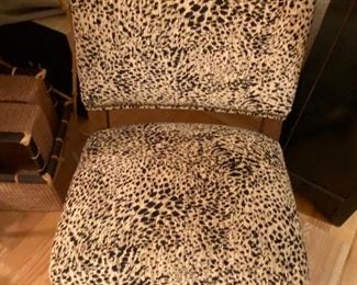 closer view of the boudoir chair