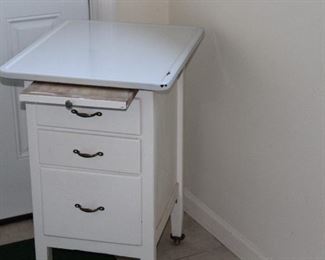 Porcelain top cabinet … Great for laundry room 