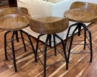 Barstools only 3 Swivel up high and low 325.00 each Primo Will Bundle