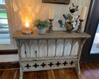 Wooden Side Table RH with great decore Take a look at the tripod Chickens