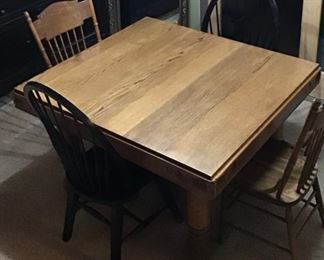 Antique dining room table (expands to 80")